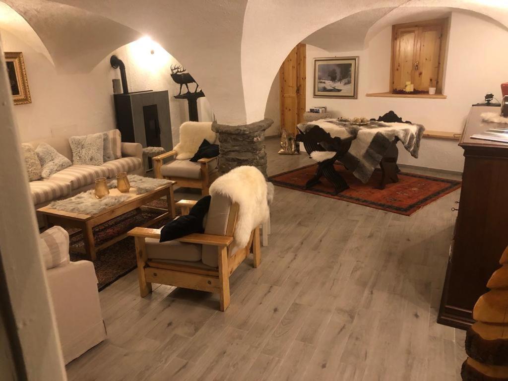 Apartament Les Cheminees La Thuile Zewnętrze zdjęcie