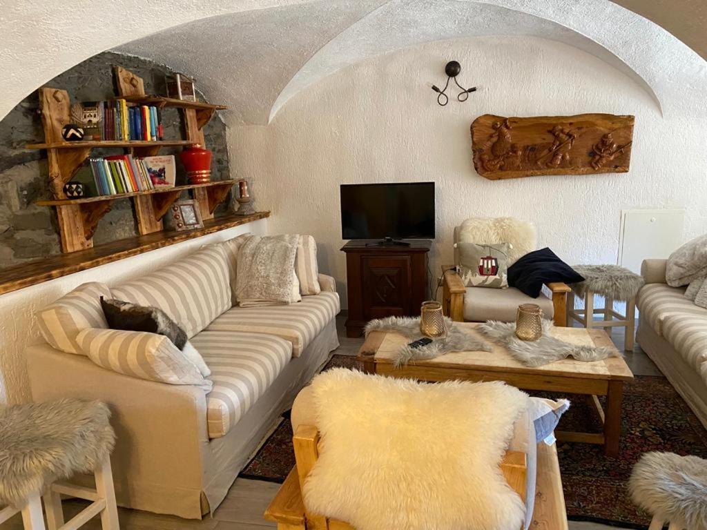 Apartament Les Cheminees La Thuile Zewnętrze zdjęcie
